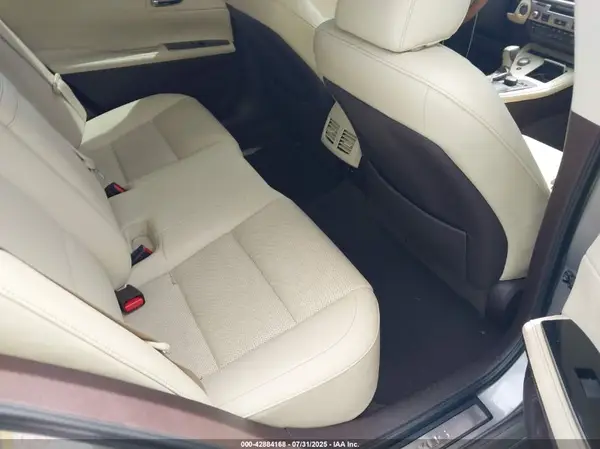 58ABK1GG5JU086397 2018 LEXUS ES - Image 8