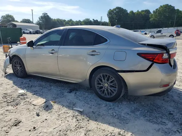 58ABK1GG5JU099098 2018 LEXUS ES - Image 2