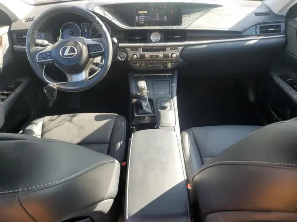 58ABK1GG5JU101514 2018 LEXUS ES - Image 8