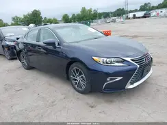 58ABK1GG5JU108978 2018 LEXUS ES