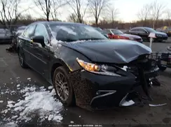 58ABK1GG5JU112898 2018 LEXUS ES