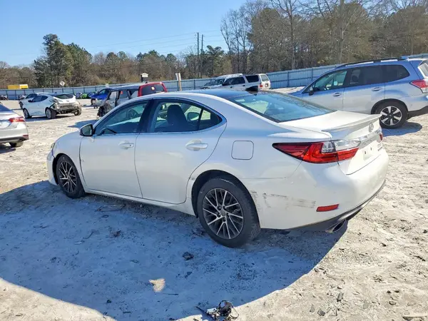 58ABK1GG5JU114179 2018 LEXUS ES - Image 2