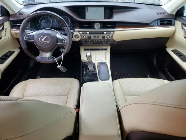 58ABK1GG5JU114666 2018 LEXUS ES - Image 8
