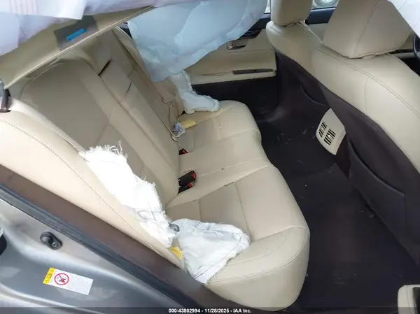 58ABK1GG5JU115221 2018 LEXUS ES - Image 8