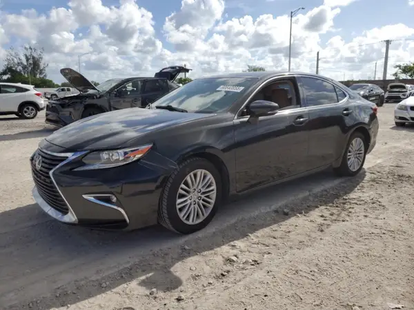 58ABK1GG6GU002340 2016 LEXUS ES - Image 1