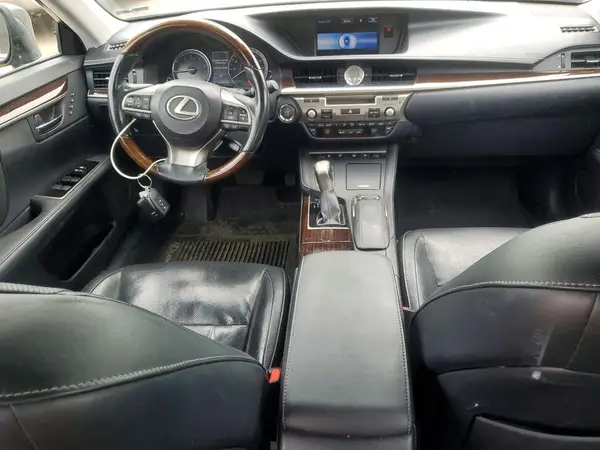 58ABK1GG6GU004198 2016 LEXUS ES - Image 8