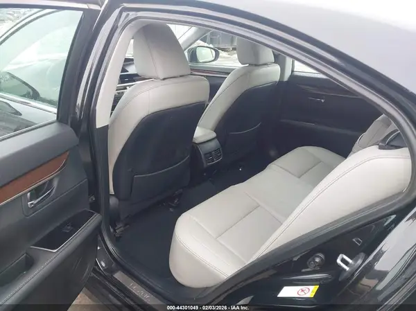 58ABK1GG6GU004881 2016 LEXUS ES - Image 8