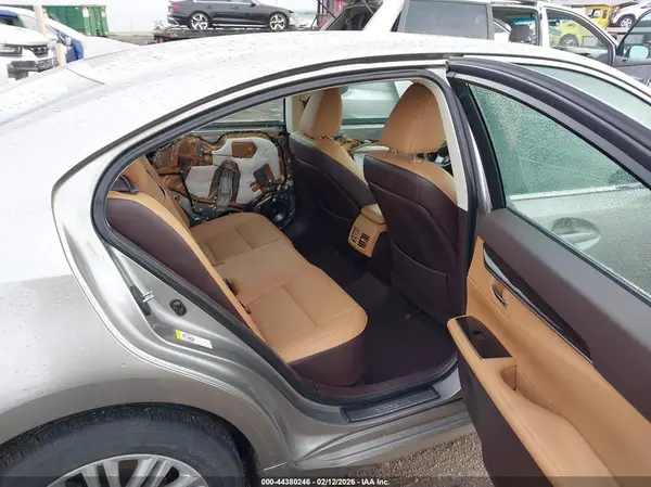 58ABK1GG6GU005982 2016 LEXUS ES - Image 8