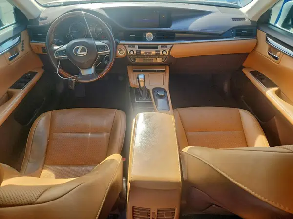58ABK1GG6GU006629 2016 LEXUS ES - Image 8