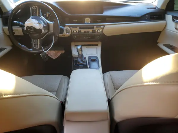 58ABK1GG6GU017145 2016 LEXUS ES - Image 8