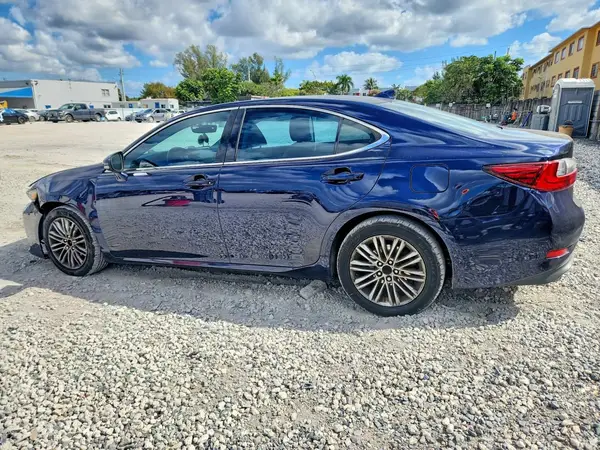 58ABK1GG6GU019722 2016 LEXUS ES - Image 2