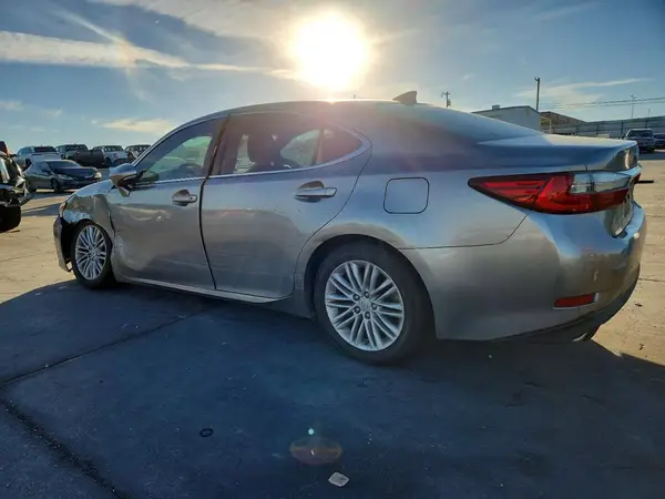 58ABK1GG6GU019820 2016 LEXUS ES - Image 2