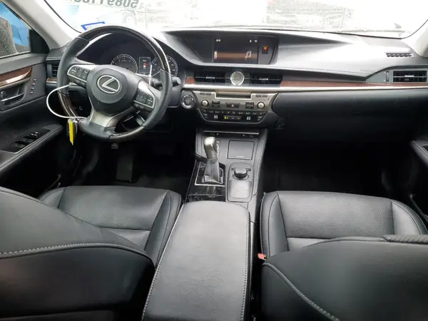 58ABK1GG6GU019932 2016 LEXUS ES - Image 8
