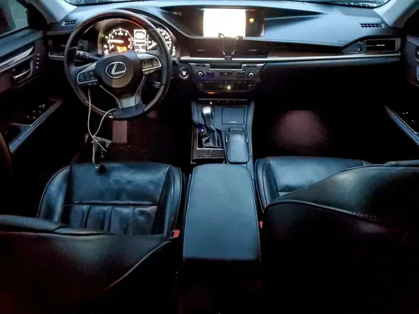 58ABK1GG6GU024824 2016 LEXUS ES - Image 8