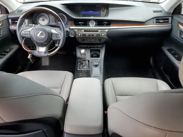 58ABK1GG6GU025228 2016 LEXUS ES - Image 8