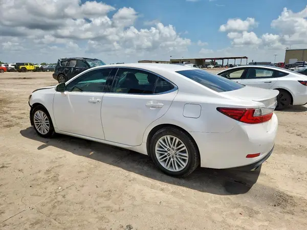 58ABK1GG6GU032146 2016 LEXUS ES - Image 2