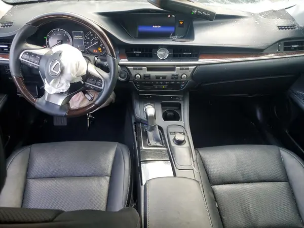 58ABK1GG6GU034320 2016 LEXUS ES - Image 8