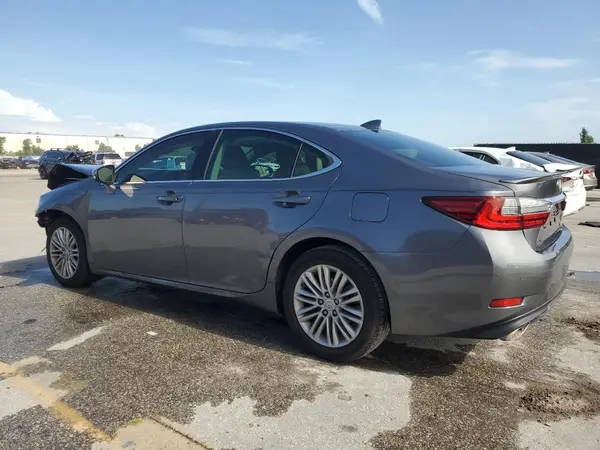 58ABK1GG6GU035628 2016 LEXUS ES - Image 2