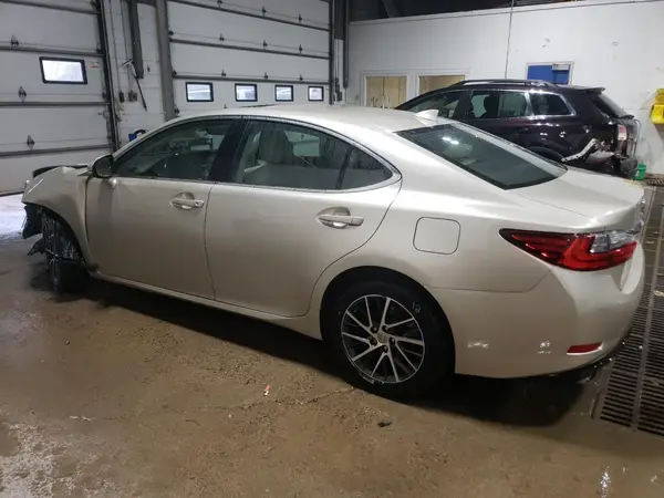 58ABK1GG6HU038904 2017 LEXUS ES - Image 2