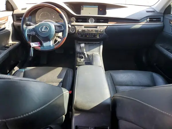 58ABK1GG6HU040653 2017 LEXUS ES - Image 8