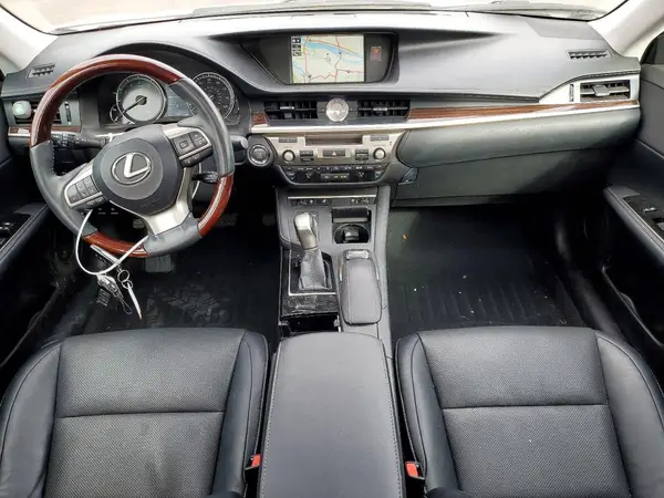 58ABK1GG6HU041303 2017 LEXUS ES - Image 8