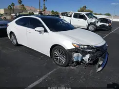 58ABK1GG6HU042483 2017 LEXUS ES