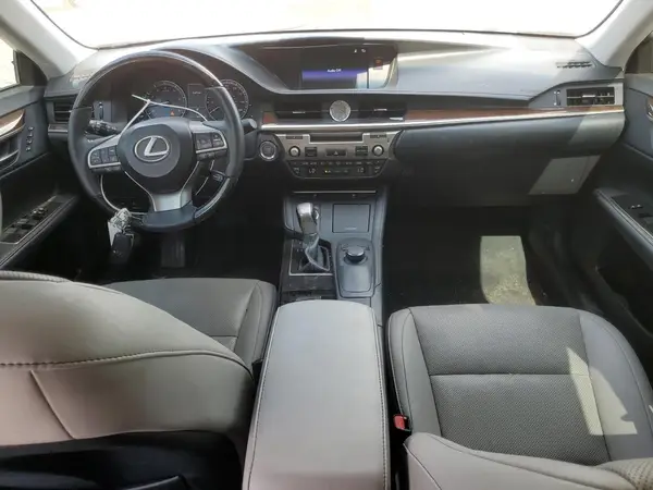 58ABK1GG6HU044251 2017 LEXUS ES - Image 8
