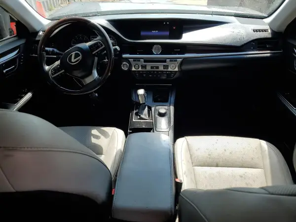 58ABK1GG6HU046291 2017 LEXUS ES - Image 8