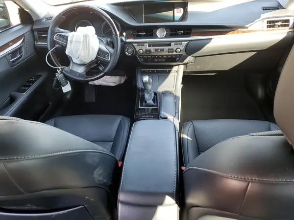 58ABK1GG6HU046971 2017 LEXUS ES - Image 8