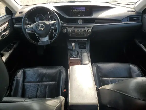 58ABK1GG6HU053239 2017 LEXUS ES - Image 8