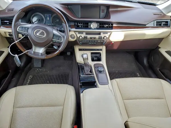 58ABK1GG6HU053547 2017 LEXUS ES - Image 8