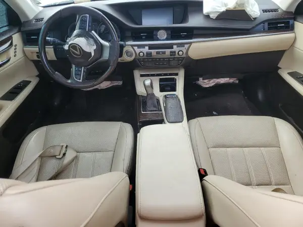 58ABK1GG6HU054147 2017 LEXUS ES - Image 8