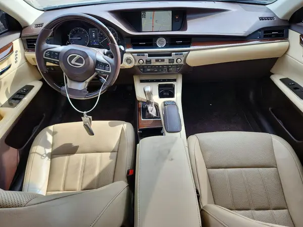 58ABK1GG6HU059316 2017 LEXUS ES - Image 8