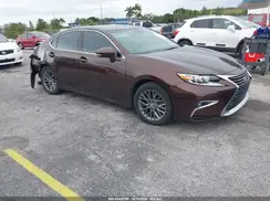 58ABK1GG6JU084402 2018 LEXUS ES