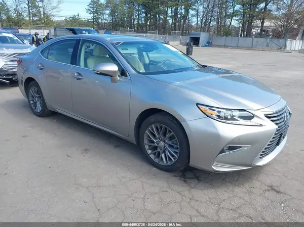 58ABK1GG6JU085503 2018 LEXUS ES - Image 1