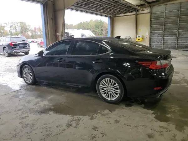 58ABK1GG6JU086554 2018 LEXUS ES - Image 2
