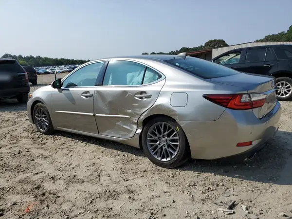 58ABK1GG6JU086683 2018 LEXUS ES - Image 2