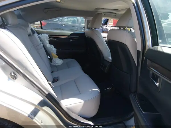 58ABK1GG6JU093780 2018 LEXUS ES - Image 8