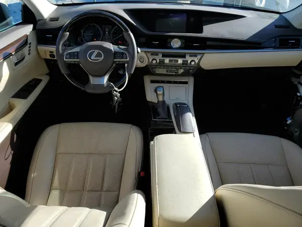 58ABK1GG6JU098302 2018 LEXUS ES - Image 8