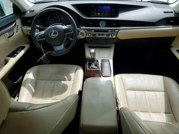 58ABK1GG6JU098834 2018 LEXUS ES - Image 8