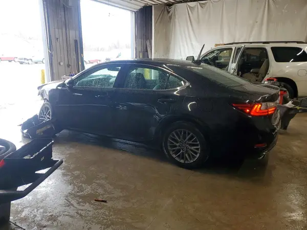 58ABK1GG6JU100372 2018 LEXUS ES - Image 2
