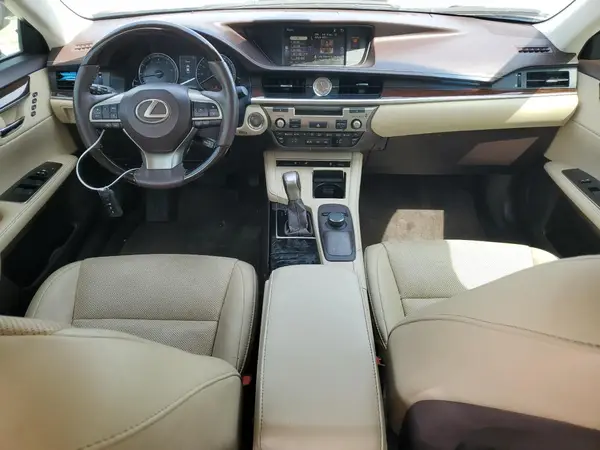 58ABK1GG6JU101134 2018 LEXUS ES - Image 8