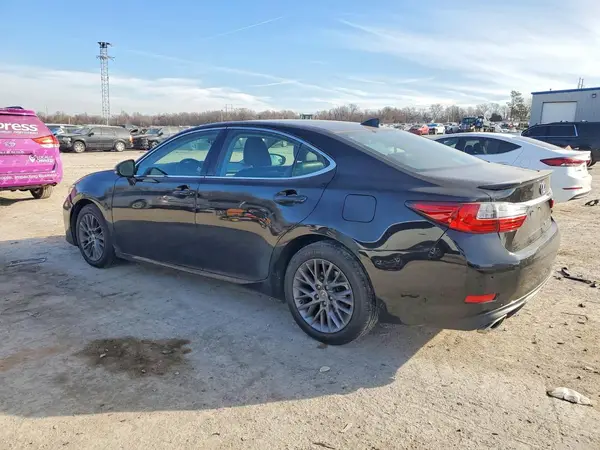 58ABK1GG6JU105488 2018 LEXUS ES - Image 2