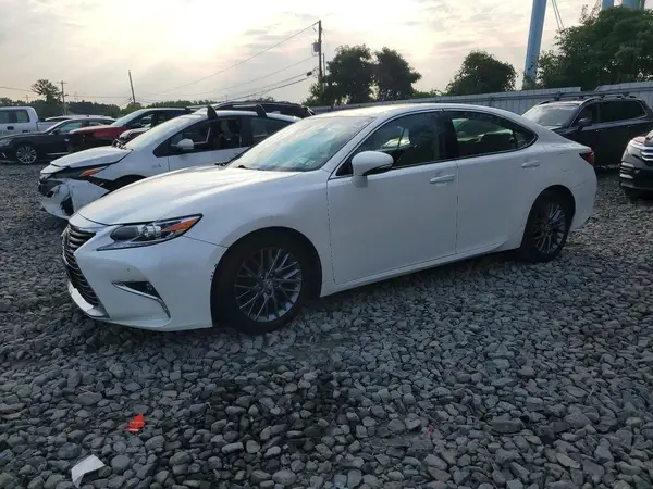 58ABK1GG6JU113963 2018 LEXUS ES - Image 1