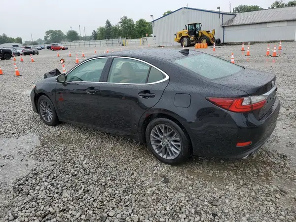 58ABK1GG6JU114417 2018 LEXUS ES - Image 2