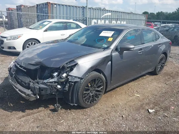 58ABK1GG7GU003531 2016 LEXUS ES - Image 2