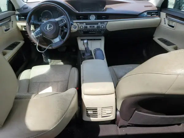 58ABK1GG7GU004596 2016 LEXUS ES - Image 8