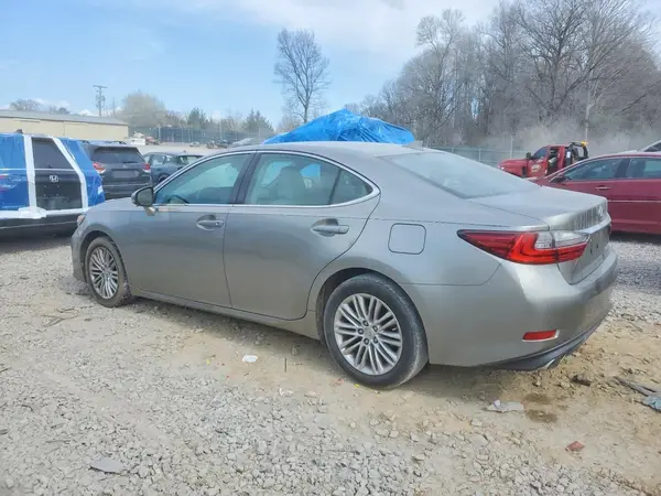58ABK1GG7GU013928 2016 LEXUS ES - Image 2