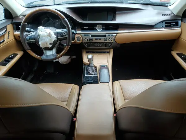 58ABK1GG7GU017557 2016 LEXUS ES - Image 8