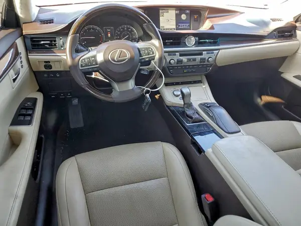 58ABK1GG7GU018434 2016 LEXUS ES - Image 8